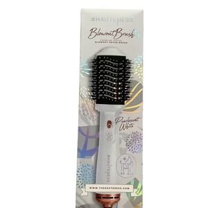 Hauteness Premium Travel Blowout Dryer Brush Pearlescent White HNS-BLO2-WH 1000W